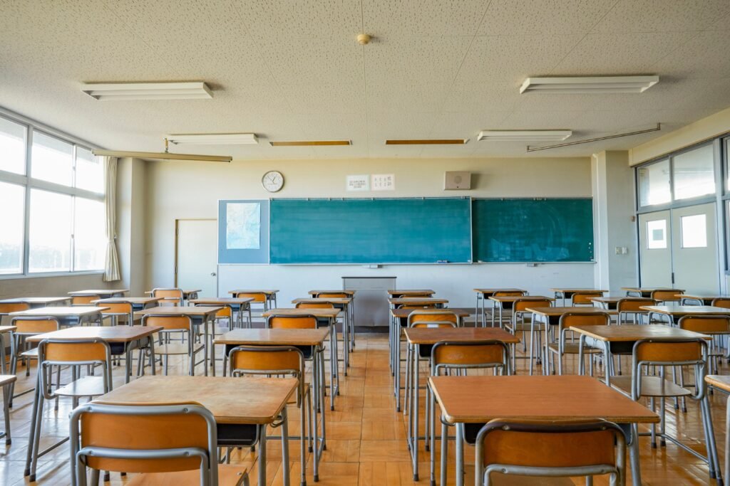 Pourquoi l’exemple des parents est la première école de l’enfant